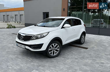 Позашляховик / Кросовер Kia Sportage 2015 в Києві