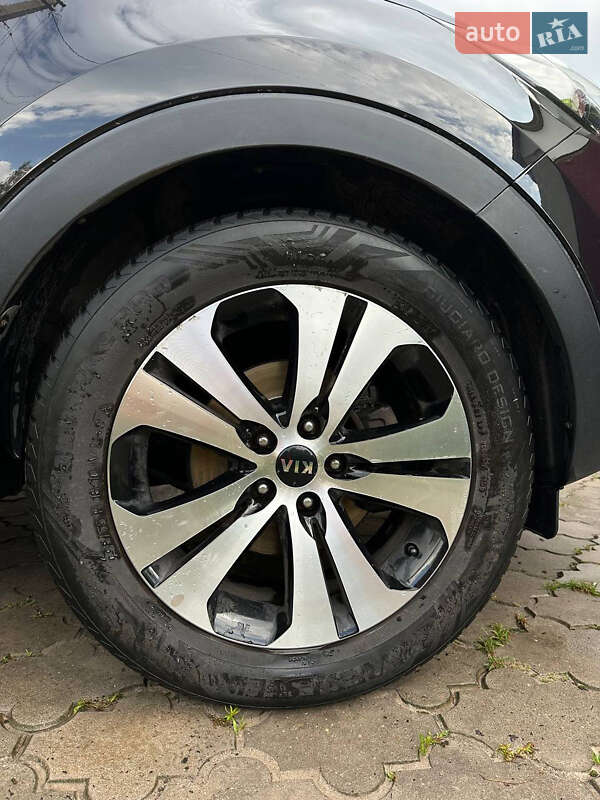 Внедорожник / Кроссовер Kia Sportage 2013 в Камне-Каширском
