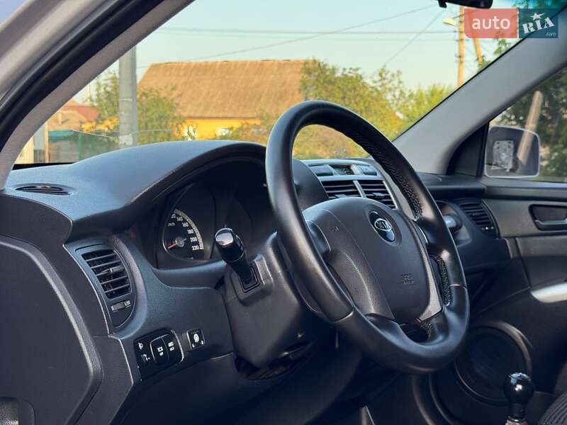 Позашляховик / Кросовер Kia Sportage 2008 в Охтирці