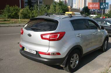 Внедорожник / Кроссовер Kia Sportage 2011 в Киеве