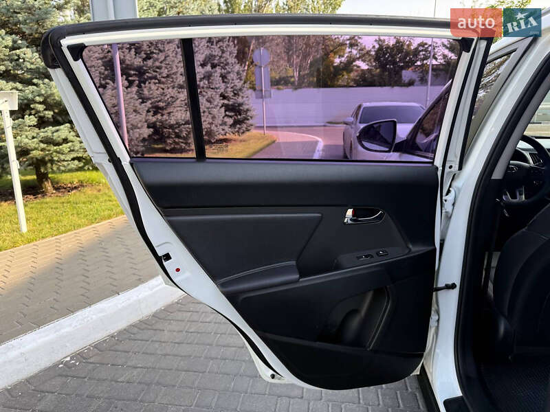 Внедорожник / Кроссовер Kia Sportage 2014 в Одессе