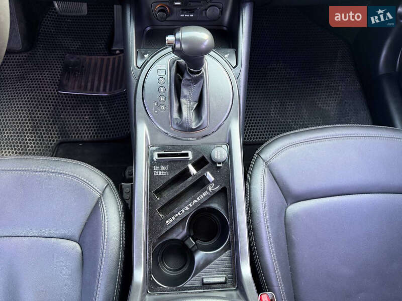 Внедорожник / Кроссовер Kia Sportage 2014 в Одессе