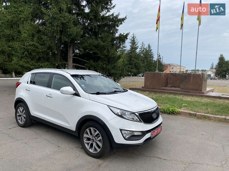 Внедорожник / Кроссовер Kia Sportage 2014 в Новоархангельске