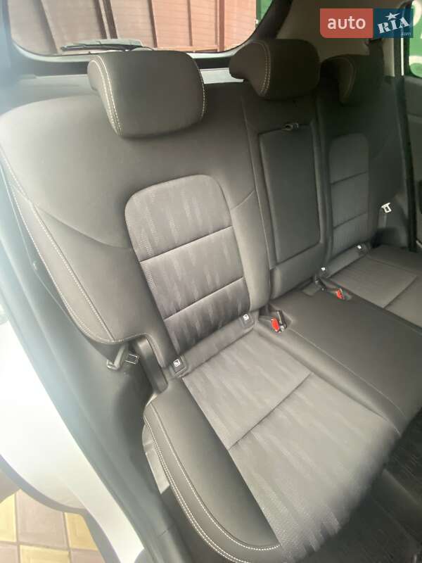 Внедорожник / Кроссовер Kia Sportage 2021 в Днепре