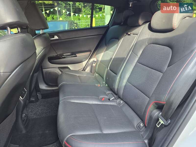 Внедорожник / Кроссовер Kia Sportage 2018 в Львове