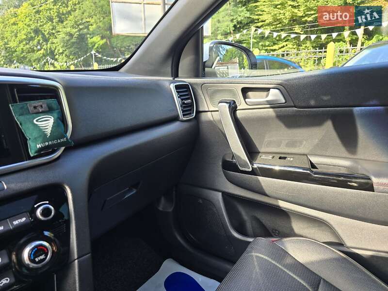 Внедорожник / Кроссовер Kia Sportage 2018 в Львове