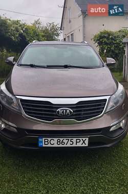 Внедорожник / Кроссовер Kia Sportage 2012 в Городке
