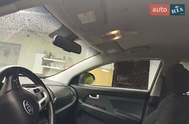 Внедорожник / Кроссовер Kia Sportage 2012 в Городке