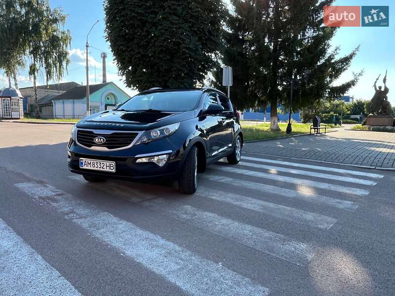 Позашляховик / Кросовер Kia Sportage 2011 в Овручі
