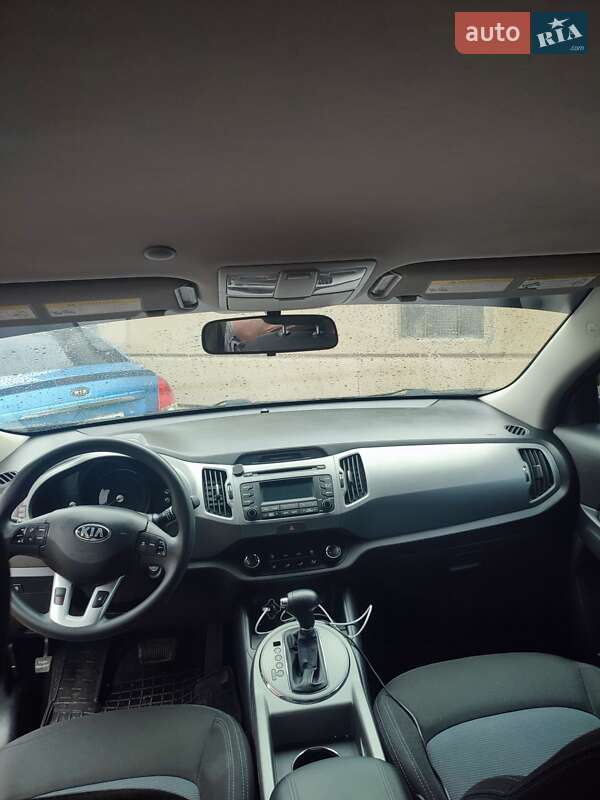 Внедорожник / Кроссовер Kia Sportage 2015 в Одессе