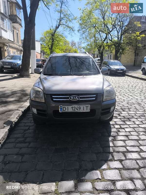 Внедорожник / Кроссовер Kia Sportage 2005 в Одессе