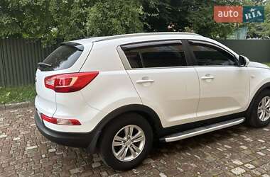 Позашляховик / Кросовер Kia Sportage 2012 в Івано-Франківську