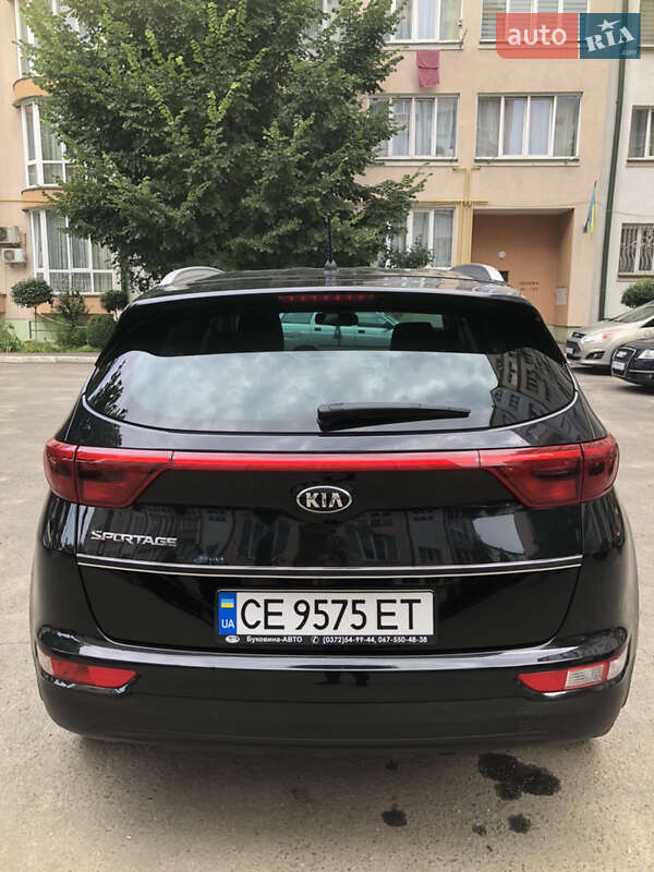 Внедорожник / Кроссовер Kia Sportage 2016 в Черновцах