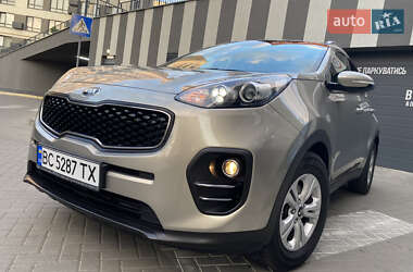 Позашляховик / Кросовер Kia Sportage 2017 в Львові