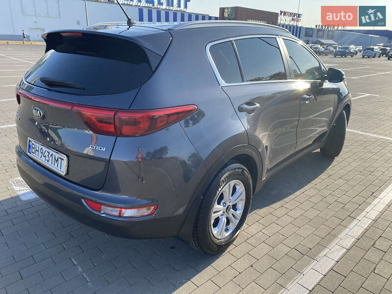 Внедорожник / Кроссовер Kia Sportage 2016 в Одессе