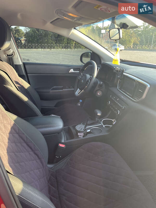 Внедорожник / Кроссовер Kia Sportage 2019 в Харькове