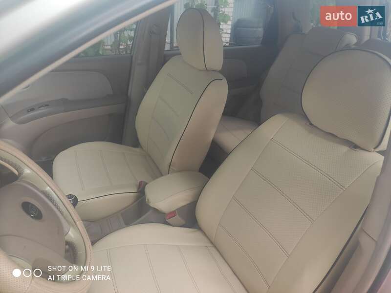 Позашляховик / Кросовер Kia Sportage 2006 в Чемерівцях