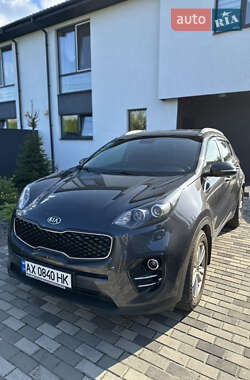 Внедорожник / Кроссовер Kia Sportage 2017 в Киеве