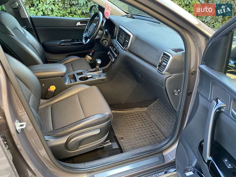 Позашляховик / Кросовер Kia Sportage 2018 в Черкасах