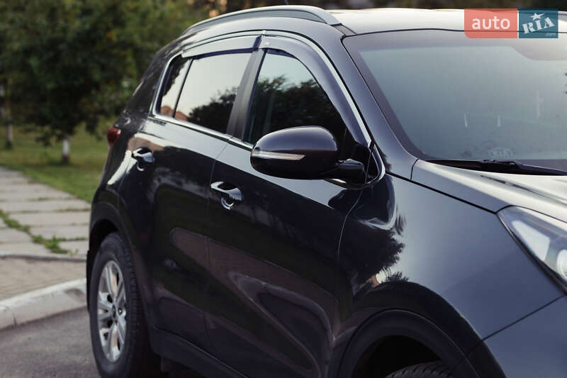 Внедорожник / Кроссовер Kia Sportage 2017 в Староконстантинове фото 4 Внедорожник / Кроссовер Kia Sportage 2017 в Староконстантинове