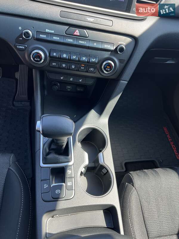 Внедорожник / Кроссовер Kia Sportage 2021 в Киеве