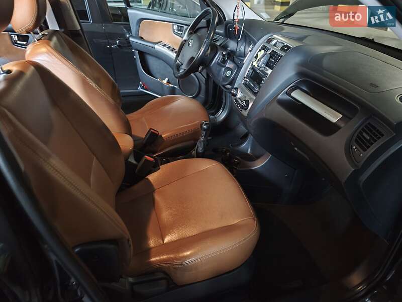 Внедорожник / Кроссовер Kia Sportage 2008 в Львове