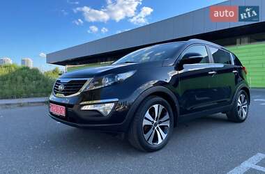 Внедорожник / Кроссовер Kia Sportage 2013 в Киеве