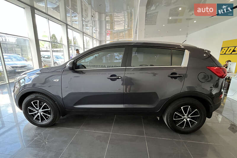 Внедорожник / Кроссовер Kia Sportage 2015 в Шептицькому