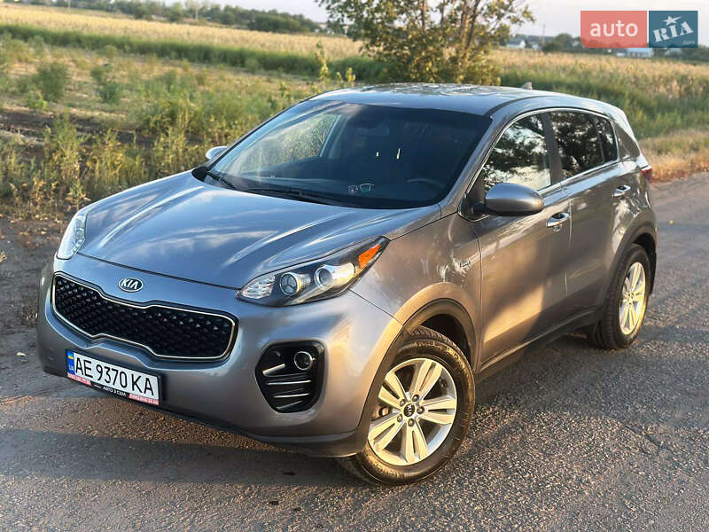Внедорожник / Кроссовер Kia Sportage 2017 в Каменском фото 2 Внедорожник / Кроссовер Kia Sportage 2017 в Каменском
