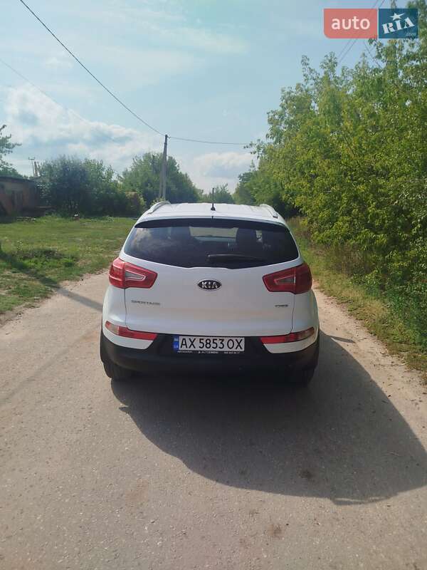 Внедорожник / Кроссовер Kia Sportage 2011 в Харькове