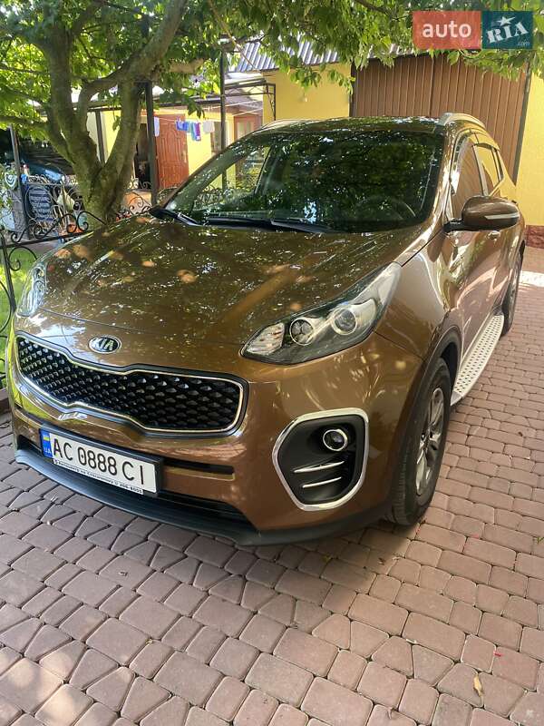Позашляховик / Кросовер Kia Sportage 2017 в Нововолинську