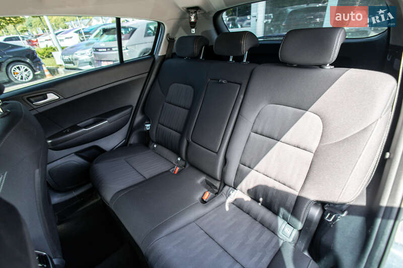 Позашляховик / Кросовер Kia Sportage 2018 в Львові