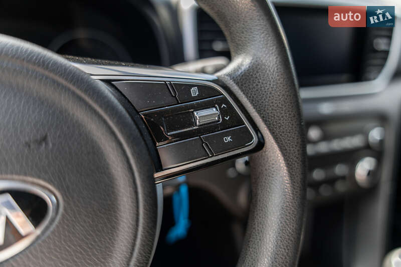 Позашляховик / Кросовер Kia Sportage 2018 в Львові