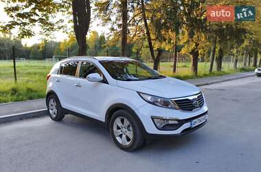 Позашляховик / Кросовер Kia Sportage 2011 в Звягелі