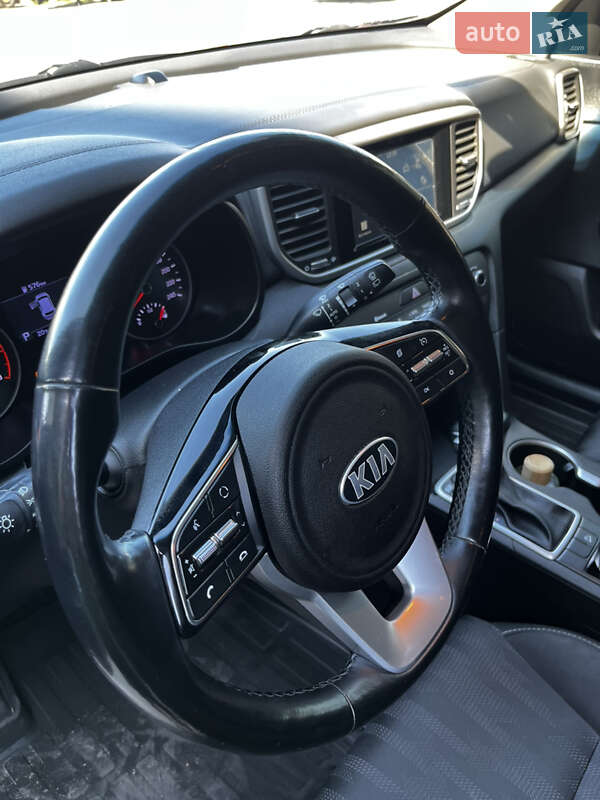 Позашляховик / Кросовер Kia Sportage 2018 в Харкові