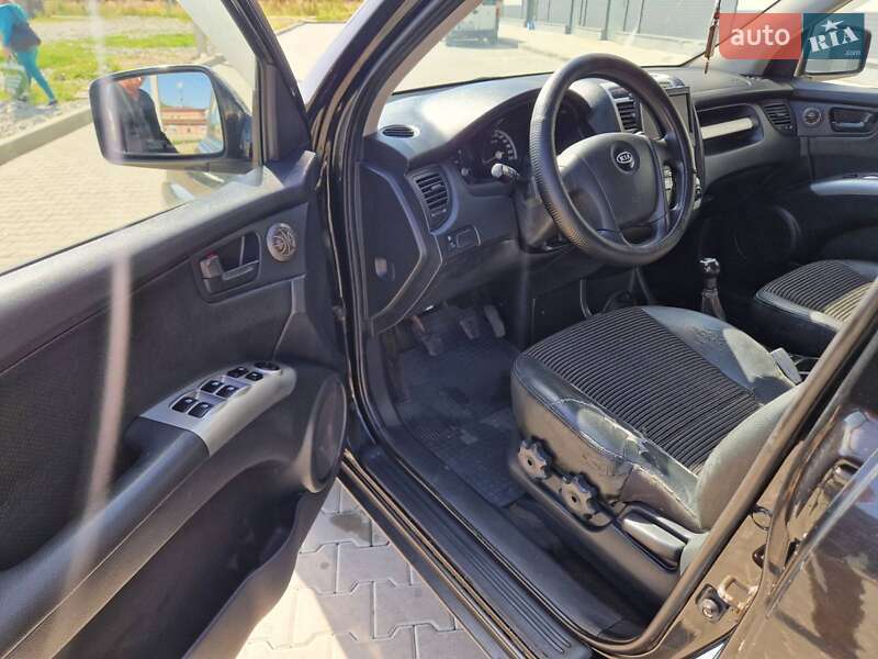Внедорожник / Кроссовер Kia Sportage 2005 в Ивано-Франковске