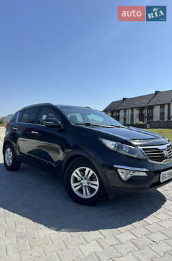 Внедорожник / Кроссовер Kia Sportage 2012 в Золочеве