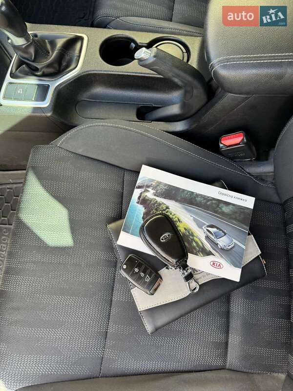 Внедорожник / Кроссовер Kia Sportage 2017 в Тернополе