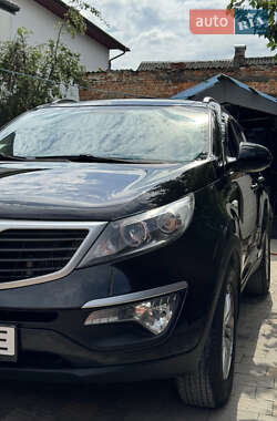 Внедорожник / Кроссовер Kia Sportage 2012 в Ивано-Франковске