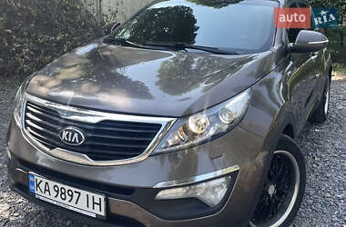 Внедорожник / Кроссовер Kia Sportage 2013 в Киеве