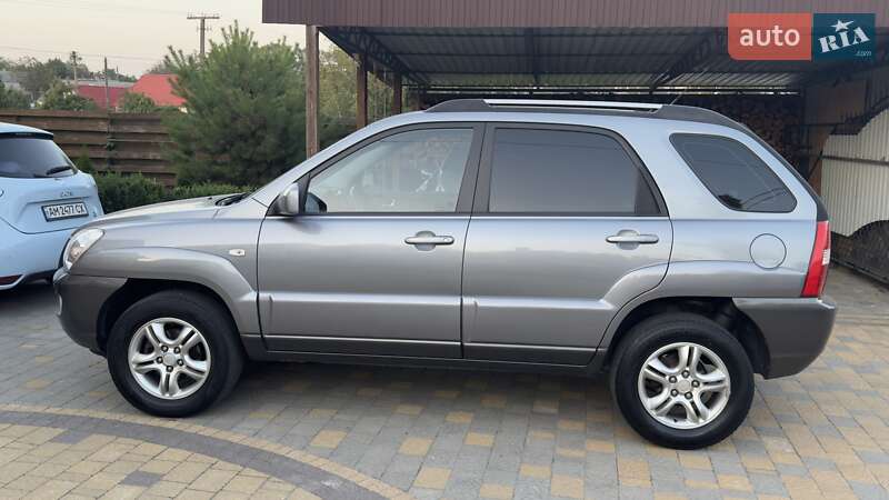Внедорожник / Кроссовер Kia Sportage 2007 в Звягеле