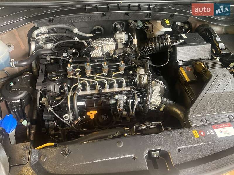 Позашляховик / Кросовер Kia Sportage 2017 в Нововолинську