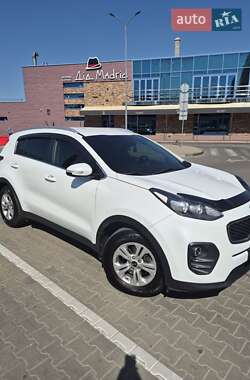 Внедорожник / Кроссовер Kia Sportage 2017 в Киеве
