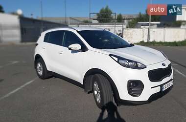 Внедорожник / Кроссовер Kia Sportage 2017 в Киеве