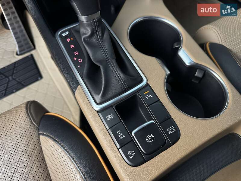 Позашляховик / Кросовер Kia Sportage 2017 в Києві