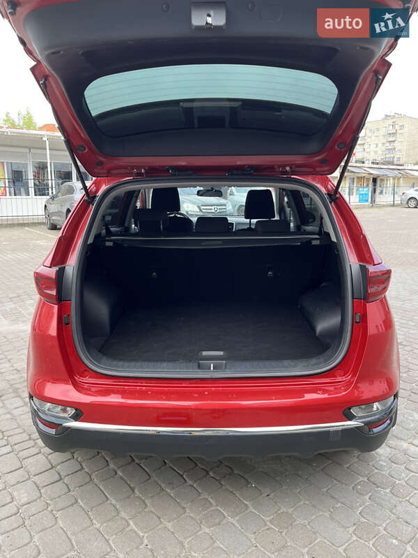 Позашляховик / Кросовер Kia Sportage 2018 в Львові
