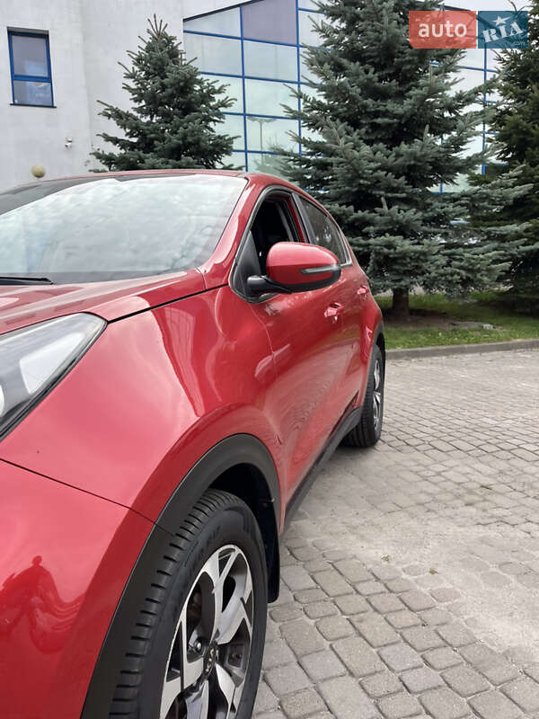 Позашляховик / Кросовер Kia Sportage 2018 в Львові