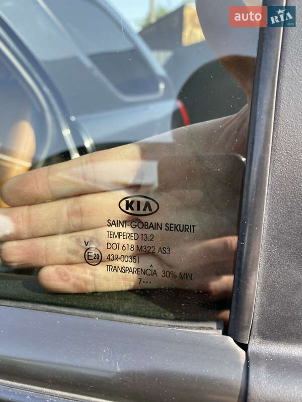 Позашляховик / Кросовер Kia Sportage 2007 в Шепетівці