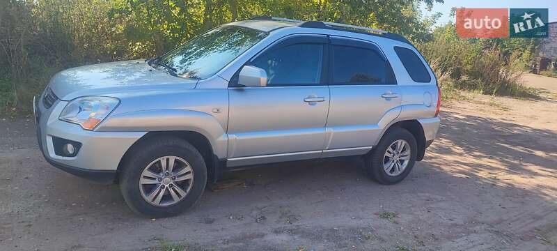 Внедорожник / Кроссовер Kia Sportage 2010 в Глухове фото 2 Внедорожник / Кроссовер Kia Sportage 2010 в Глухове