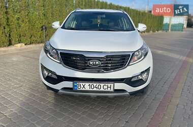 Позашляховик / Кросовер Kia Sportage 2011 в Дунаївцях
